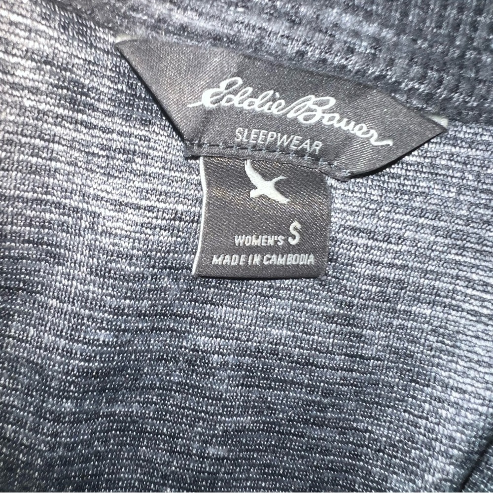 Women's Gray Sleepwear Set - Picture 7 of 12